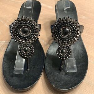 Women’s Apt 9 sandals size 6.5 some wear